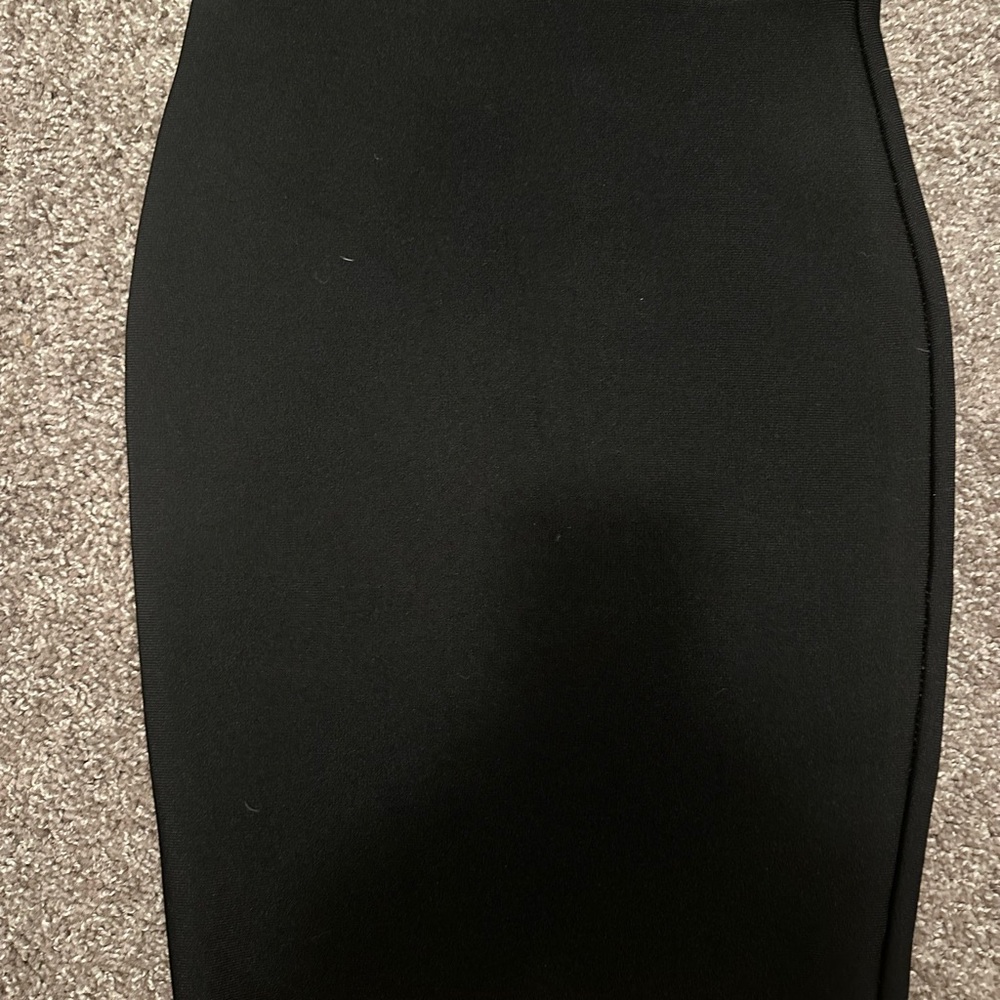Elegant Black Pencil Skirt
